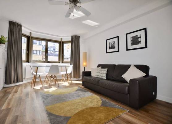 Marlyn Lodge – City of London 1
