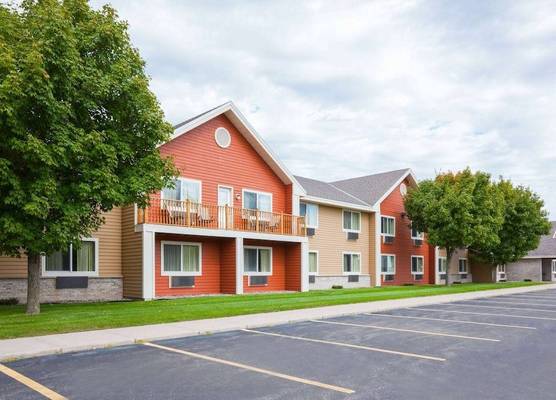 AmericInn by Wyndham Sartell 1