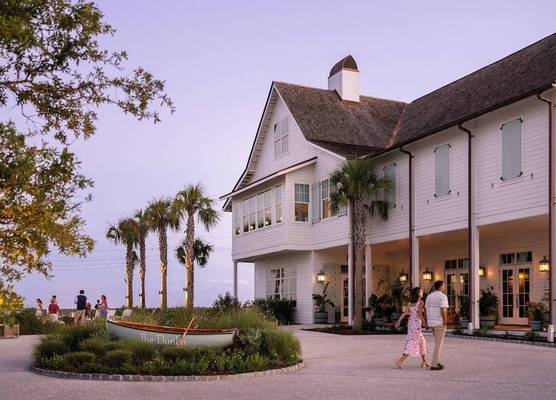 The Dunlin, Auberge Collection 1