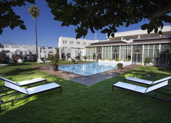 Hotel Oasis con parking incluido 1