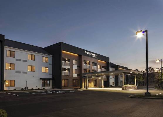 Courtyard Indianapolis Northwest 1