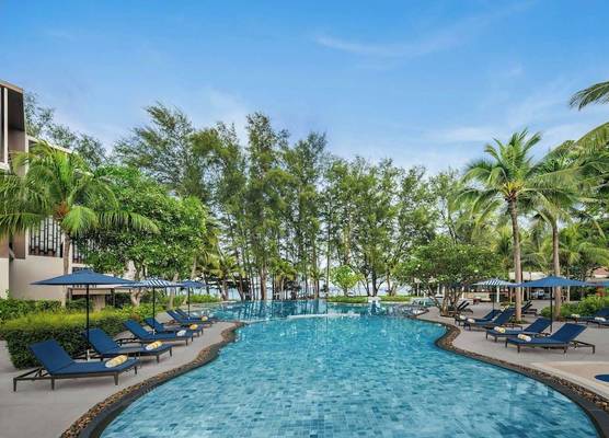 Le Méridien Phuket Mai Khao Beach Resort 1