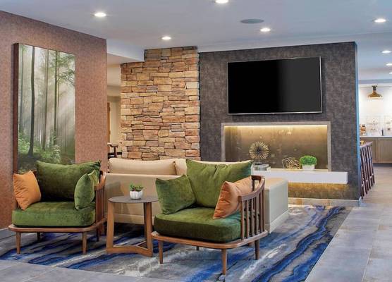 Fairfield Inn & Suites by Marriott Albany Airport 1
