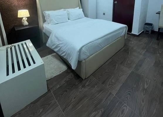 Newyork Guest House 1