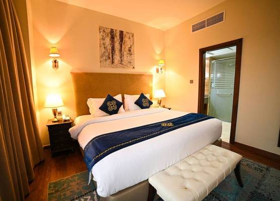 Seven Seas Hotel 1