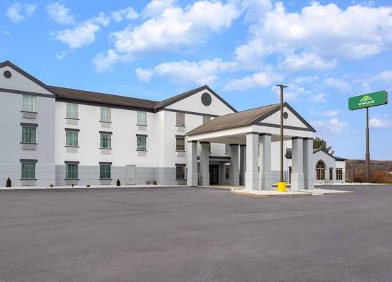Wingate by Wyndham Clearfield 1