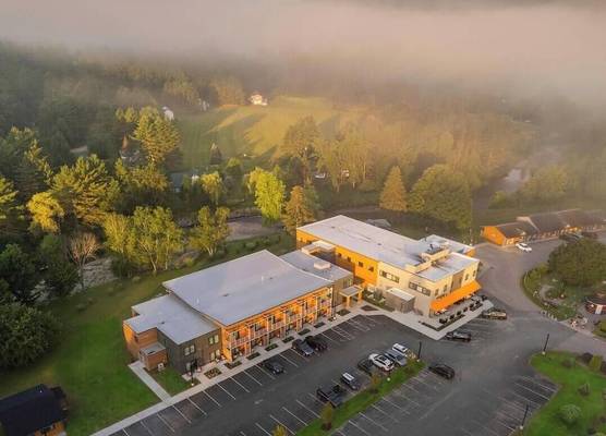 Sun & Ski Inn and Suites 1