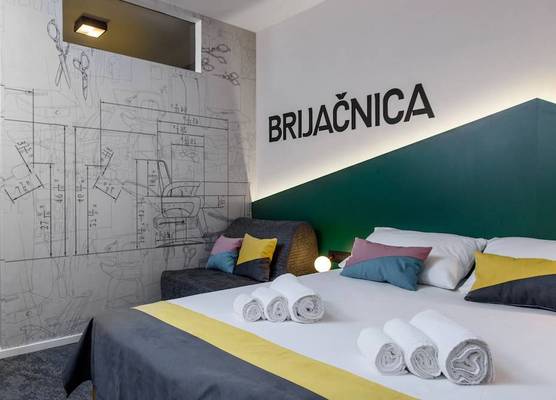 Stay Swanky Bed & Breakfast 1
