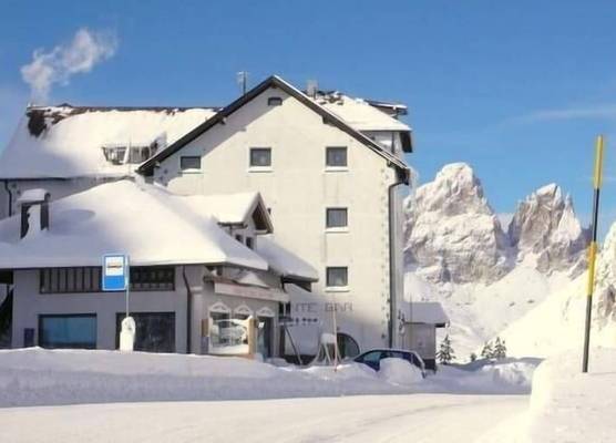 Hotel Col di Lana 1