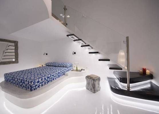 The Luna Cavern 3 with Hot Tub Ocean 1