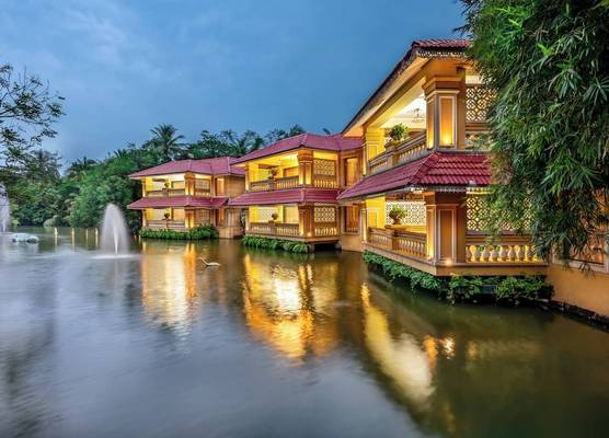 Mayfair Lagoon 1
