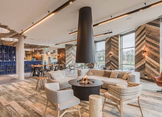 Urban Lodge Hotel 1