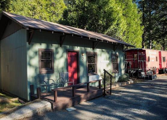 Jubilee Railroad Wilderness Lodge 1