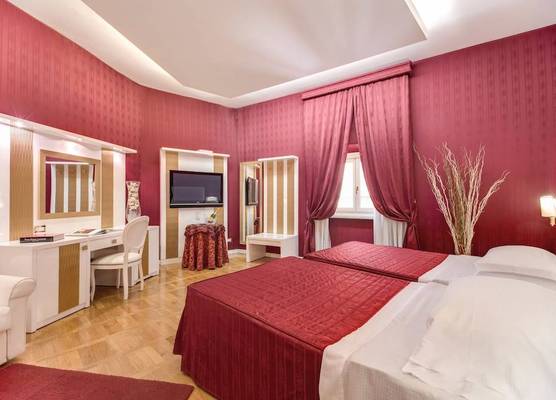 Relais Fontana Di Trevi Hotel 1