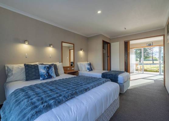 Parklands Motel & Apartments Te Anau 1