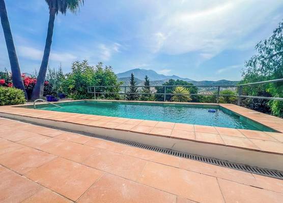 Cd-1383 Three Bedroom Villa With Pool 1