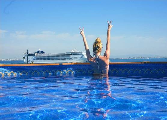 Sunset Destination Hostel 1
