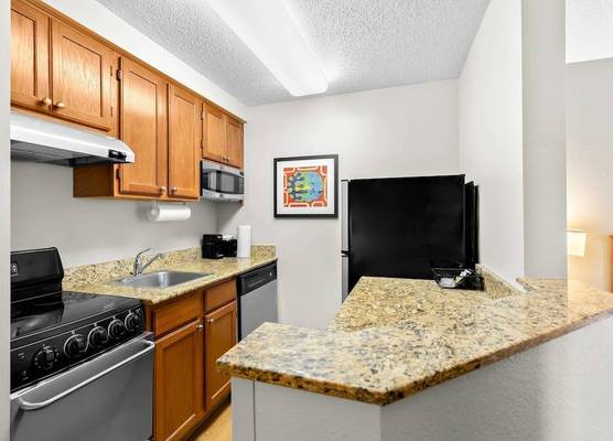 MainStay Suites Middleburg Heights Cleveland Airport 1
