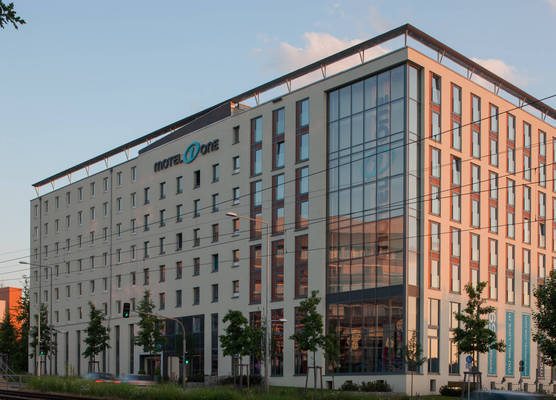 Motel One Stuttgart-Feuerbach 1