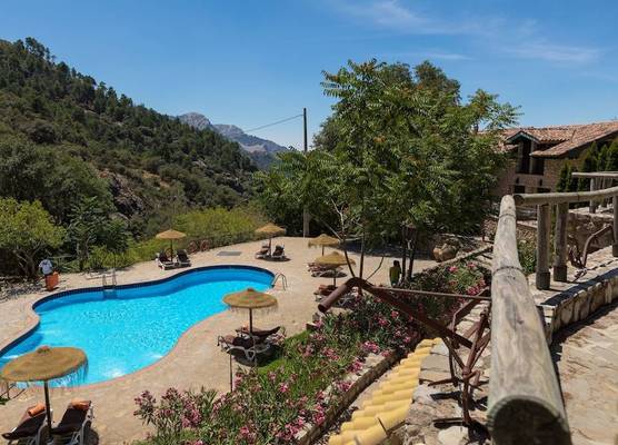 CALERILLA Hotel 1