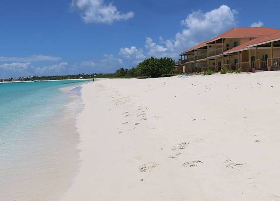 Rendezvous Bay Hotel 1