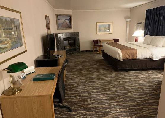 America's Best Value Inn Sandpoint 1