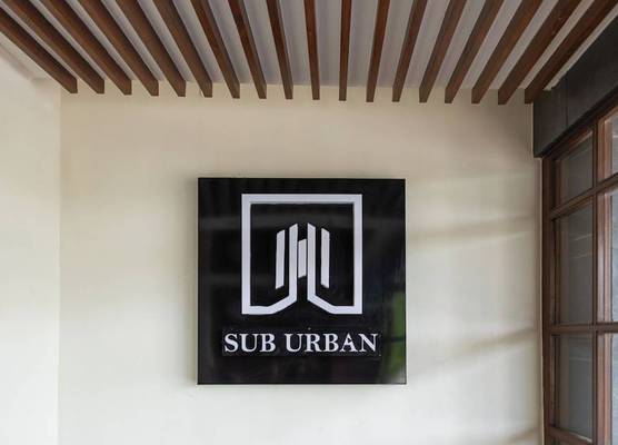 Hotel Suburban 1