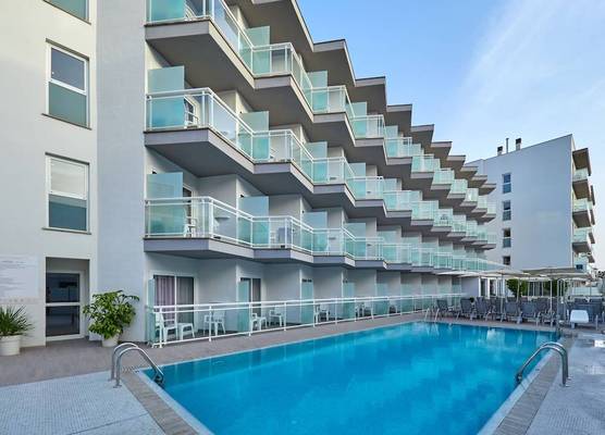 BQ Amfora Beach - Adults Only 1