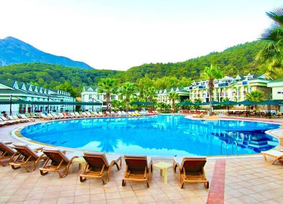 Green Forest Holiday Village 1