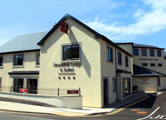 Strandhill Boutique Hotel Lodge and Suites 1