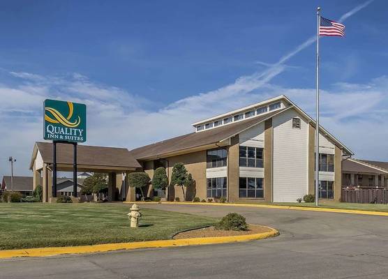 Quality Inn & Suites Stuttgart North 1