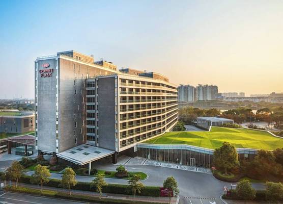 Crowne Plaza SHANGHAI XIAYANG LAKE by IHG 1