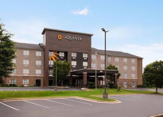 La Quinta by Wyndham Montgomery 1