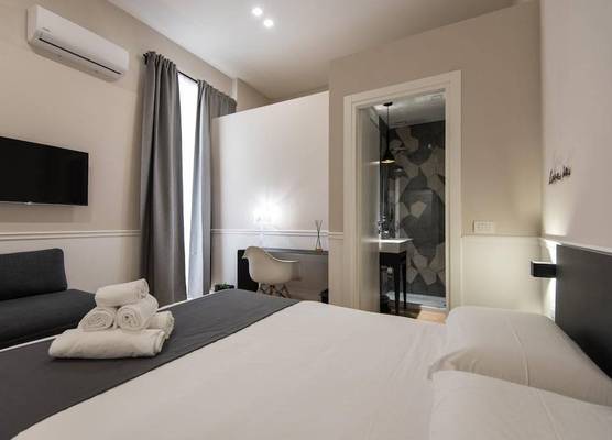 Five Boutique Rooms 1