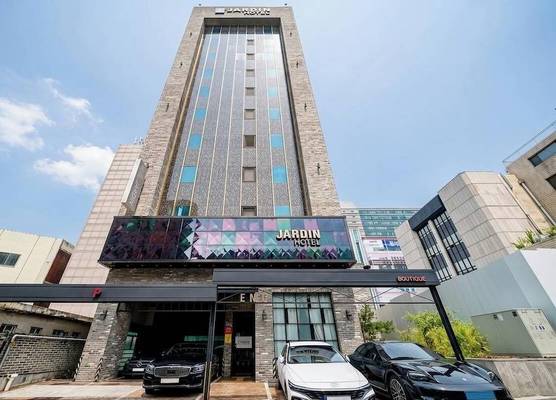 Jardin Hotel 1