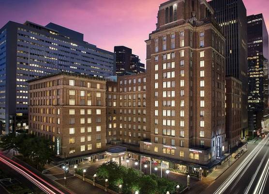 SpringHill Suites by Marriott Houston Downtown/Convention Center 1