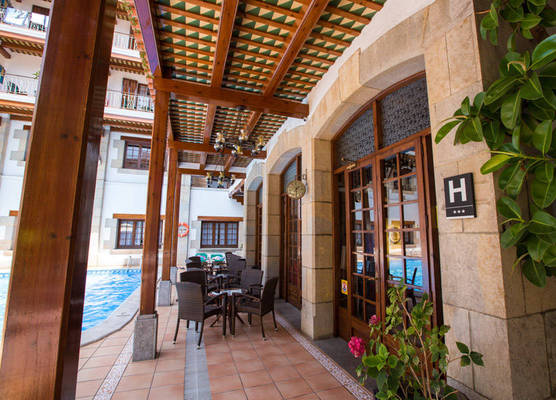 Hotel La Carolina 1