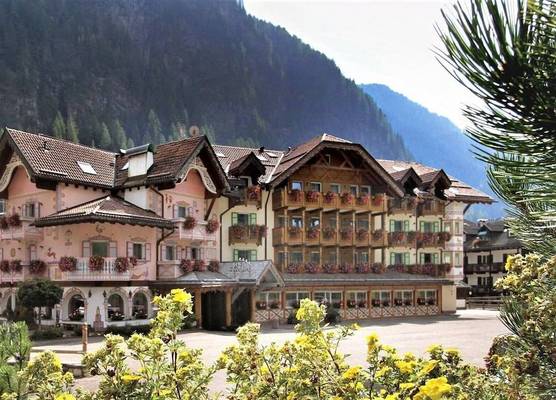 Hotel Soreghes Gran Chalet 1