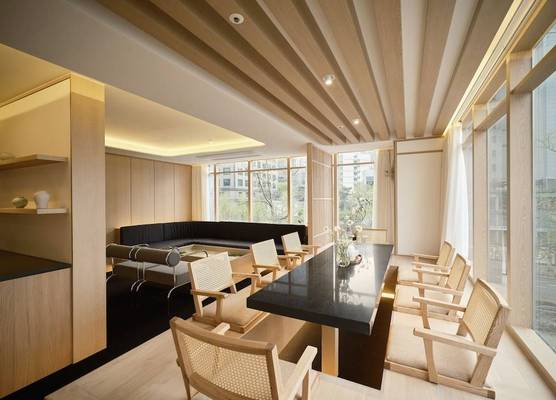 UH Suite Seoul Deoksugung 1