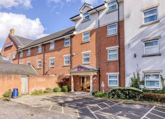 Premier Inn Birmingham Central Hagley Road 1