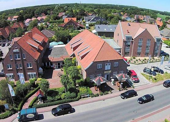 Hotel Friesische Wehde 1