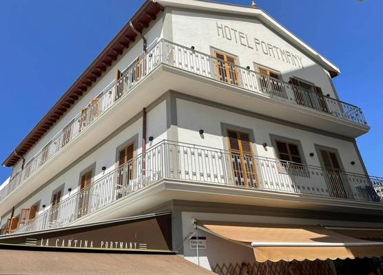 Hotel Portmany 1