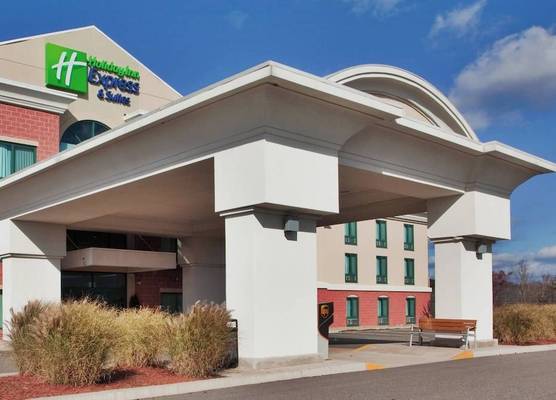 Holiday Inn Express & Suites DRUMS-HAZLETON (I-80) by IHG 1