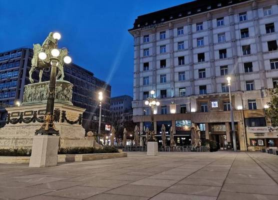 Five Points Square - City Center 1