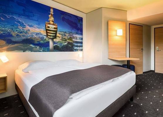 B&B Hotel Stuttgart-Airport/Messe 1