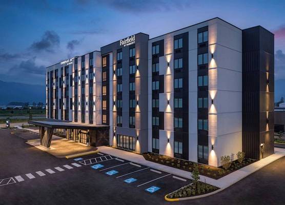 Fairfield Inn & Suites by Marriott Chilliwack 1