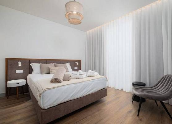 Mónaco Suites & Garden 1