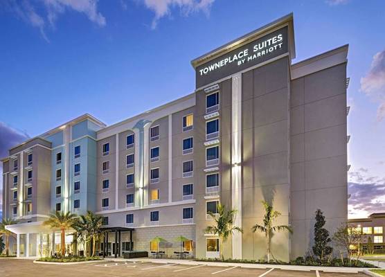 TownePlace Suites by Marriott Naples 1