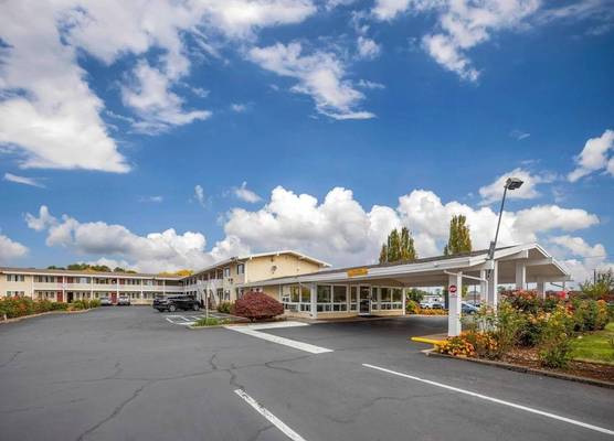 Rodeway Inn Albany 1