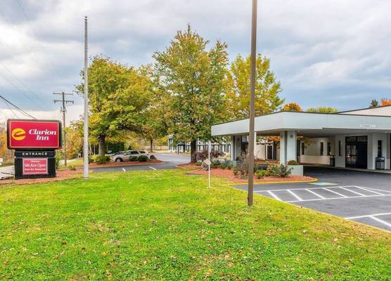 Clarion Inn Belle Vernon 1